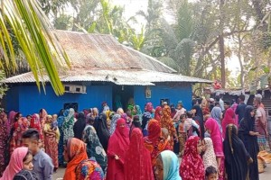 ‘আমার মেয়ে আত্মহত্যা করেনি’